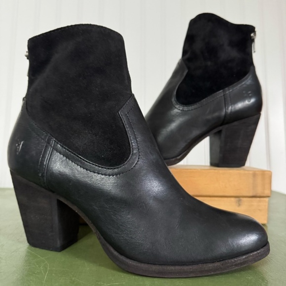 Frye TESSA Mixed Media Cowboy Heeled Short Boots in Black Leather & Suede